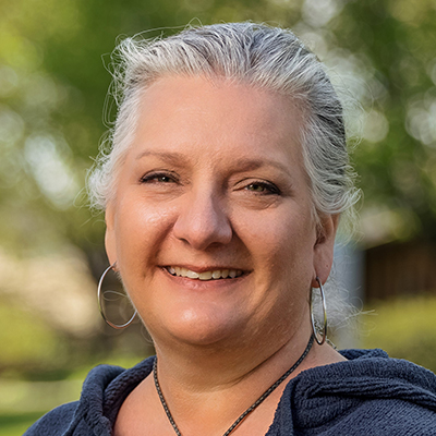Headshot of Melissa Troyer